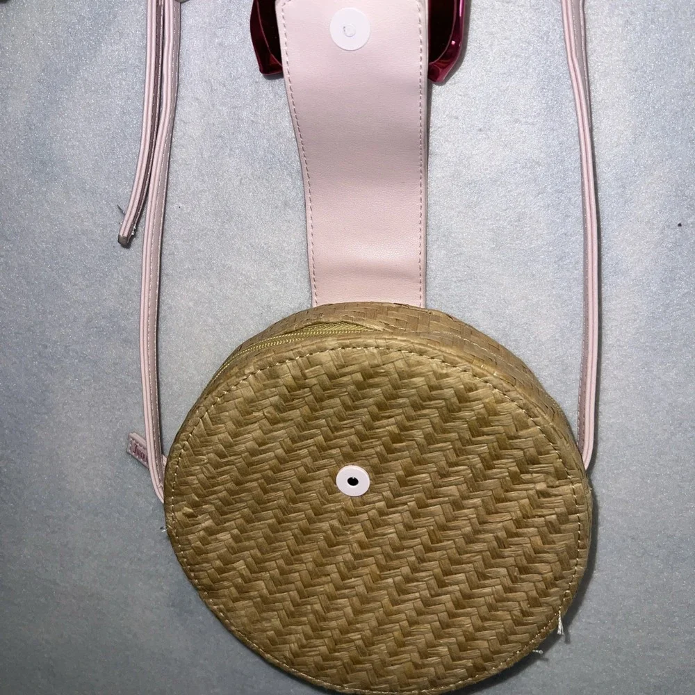 Juicy Couture Straw Crossbody Purse Small Round Tan‎ & Pink Bag